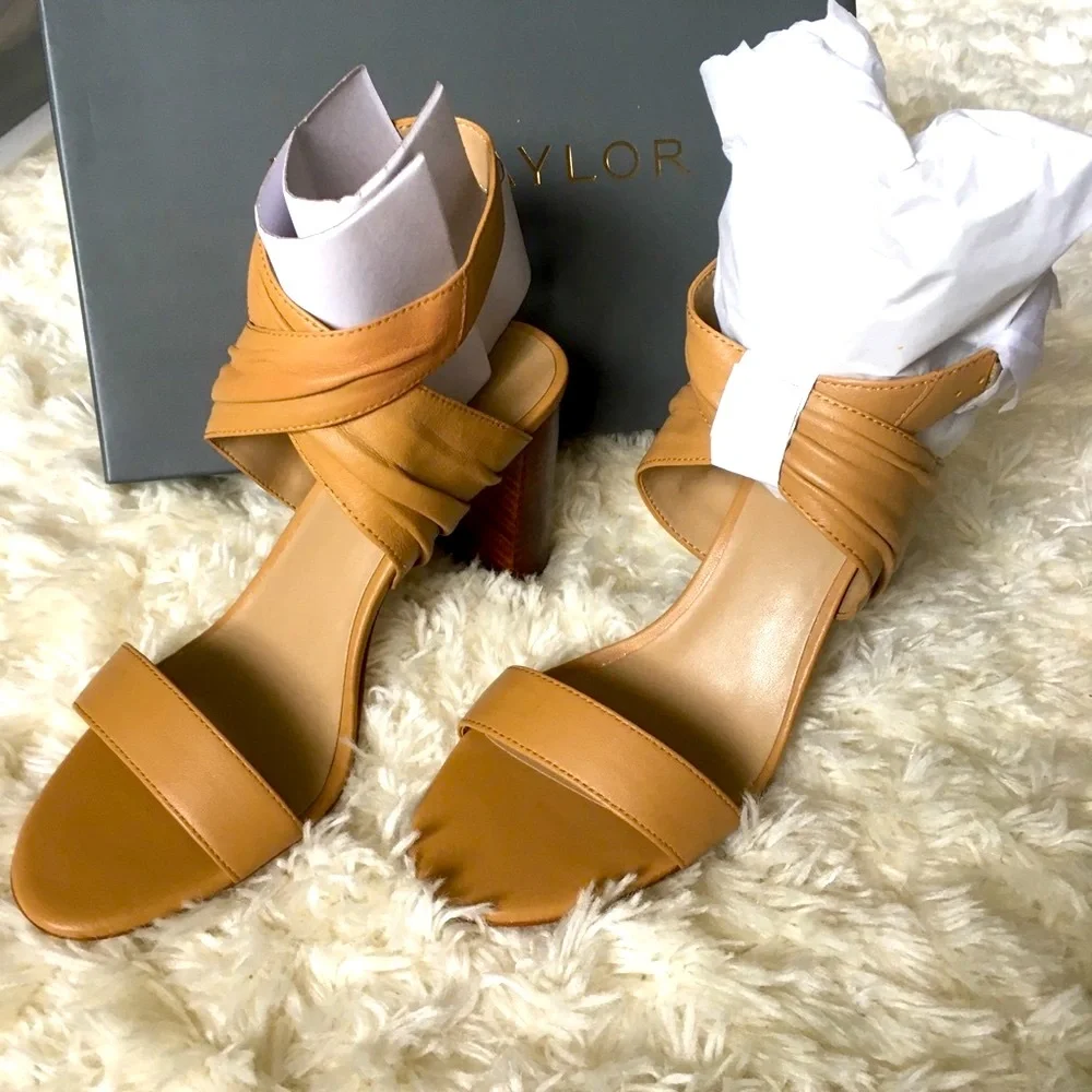 Ann Taylor Leather Sandals